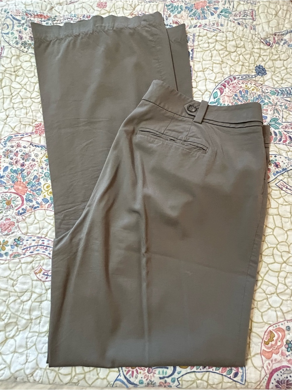 Ann Taylor Olive Green Dress Trousers
